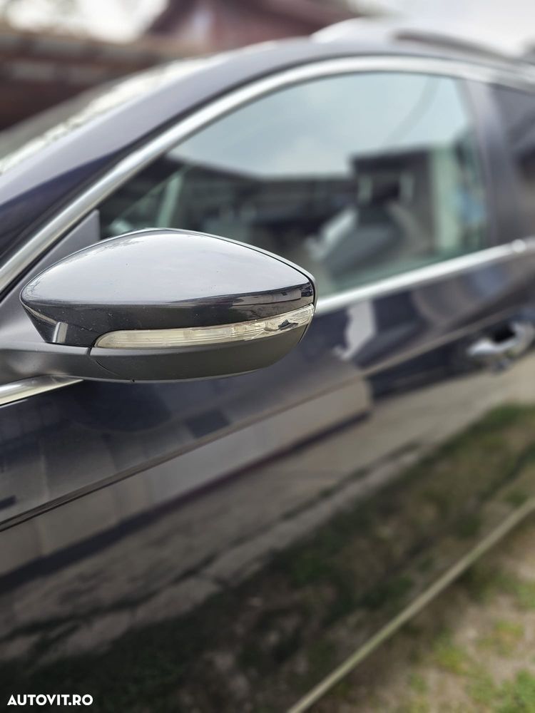 Volkswagen Passat 2.0 TDI DPF Comfortline - 4