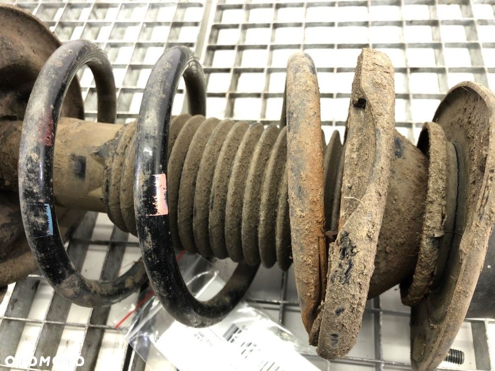 AMORTYZATOR PRAWY PRZÓD ZE SPRĘŻYNĄ  SUBARU XV (_GP_) 2011 - 2022 2.0 D AWD (GPD) 108 kW [147 - 4