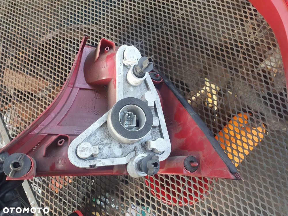 Ford Focus Mk1 Sedan 1998-2004 Lampy tyne prawa,lewa. - 5