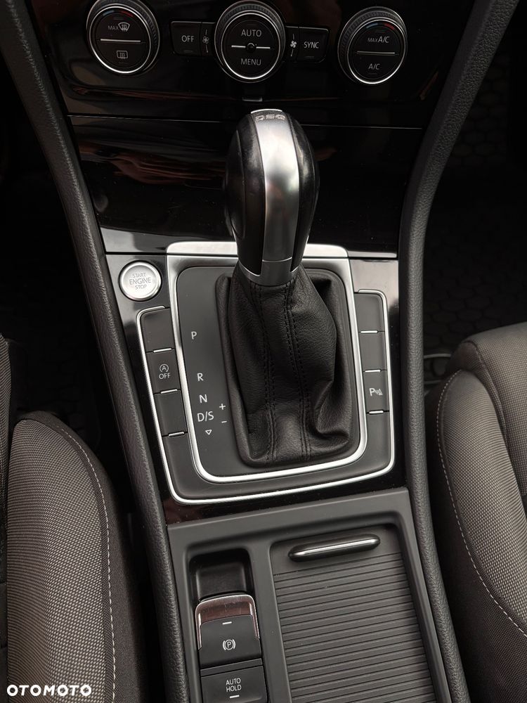 Volkswagen Golf VII 1.5 TSI BMT Evo Highline DSG - 7