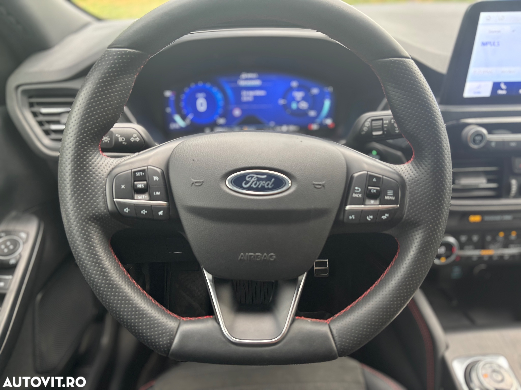 Ford Kuga 2.5 Duratec FWD PHEV ST-Line X - 13