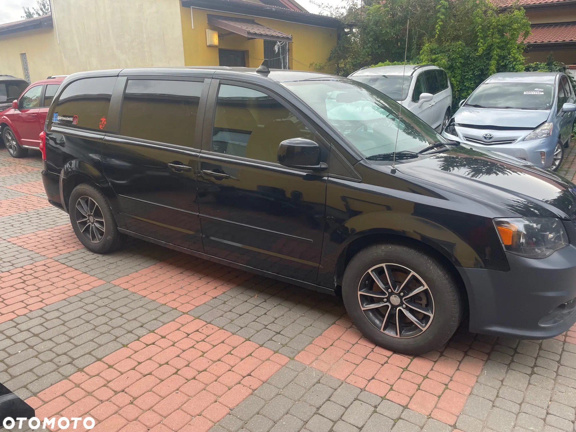 Dodge Grand Caravan - 15