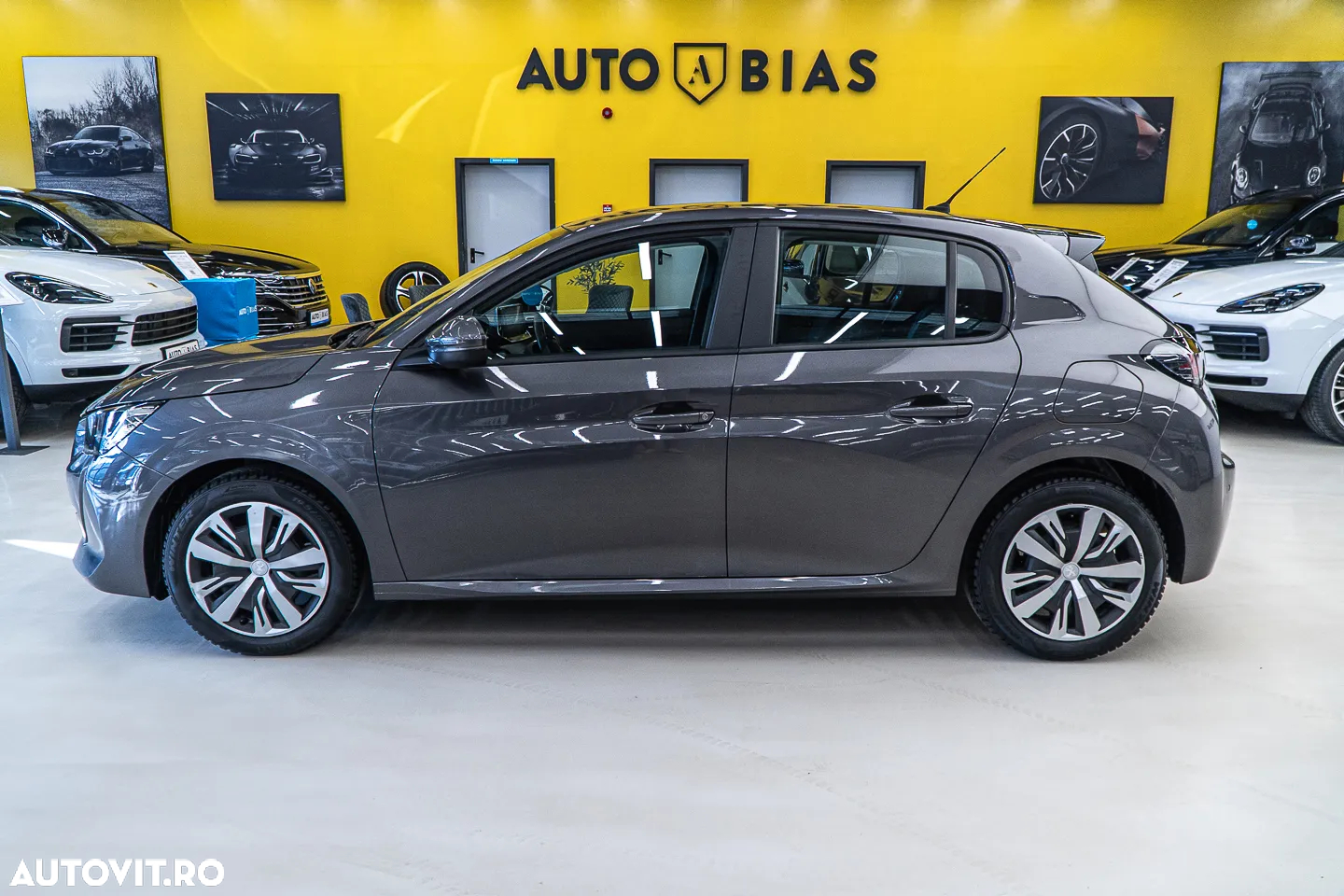 Peugeot 208 1.2L PureTech 100 S&S BVM6 Allure - 16