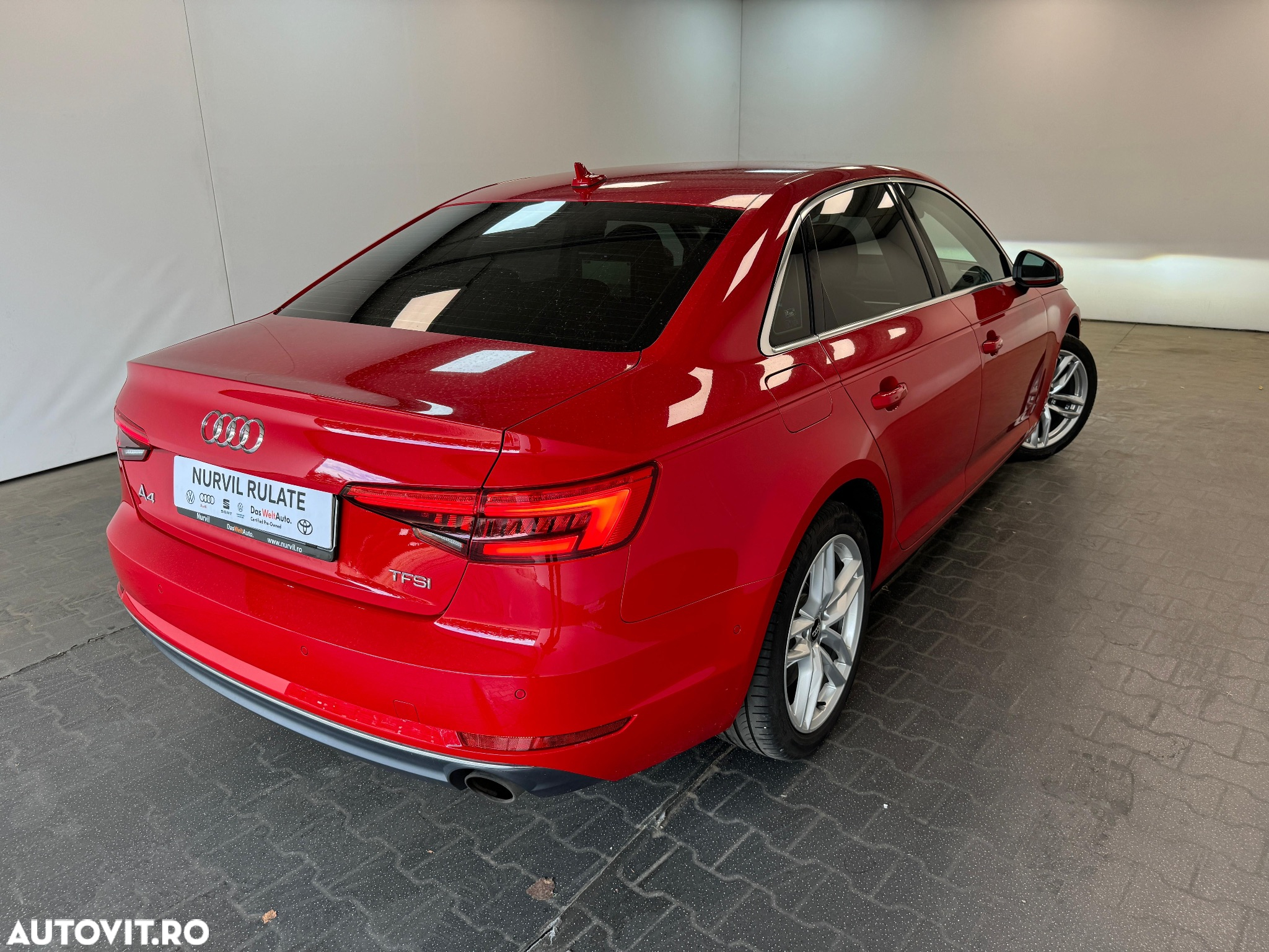 Audi A4 2.0 TFSI S tronic Sport - 38
