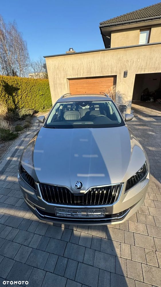 Skoda Superb 2.0 TSI 4x4 L&K DSG - 2