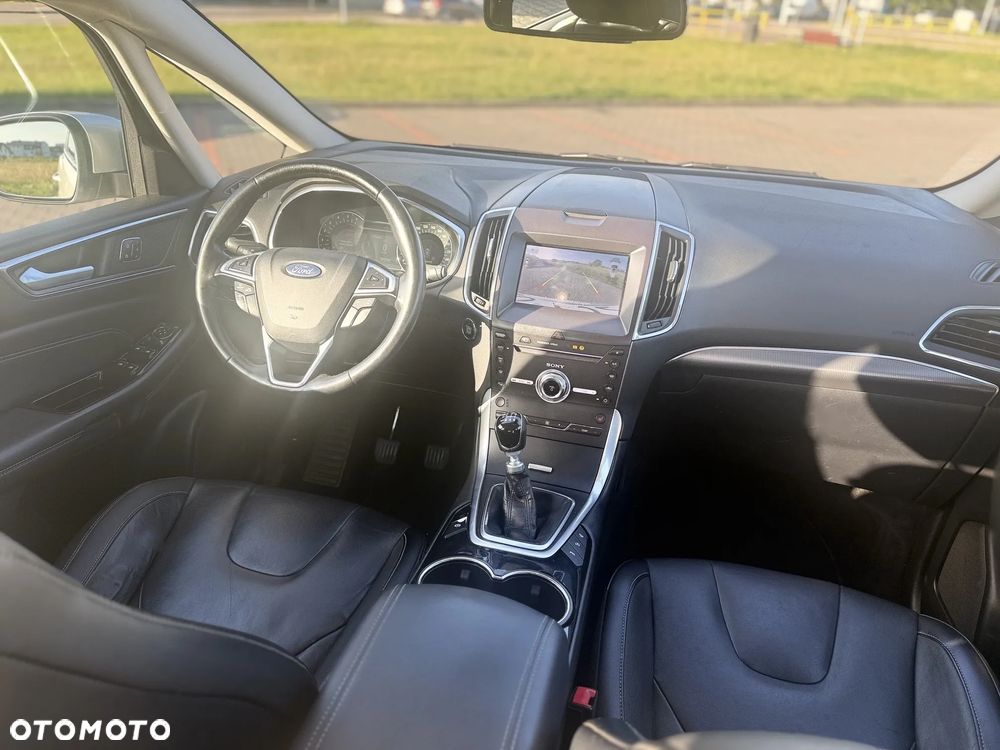 Ford S-Max 2.0 EcoBlue Titanium - 20