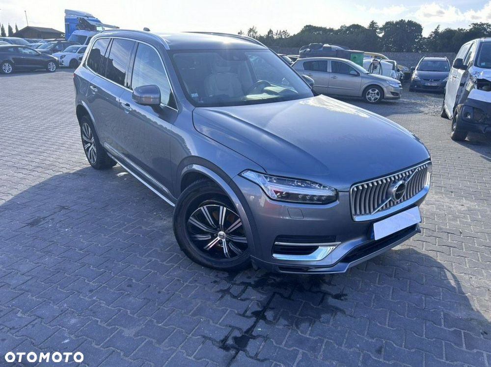 Volvo XC 90 - 1