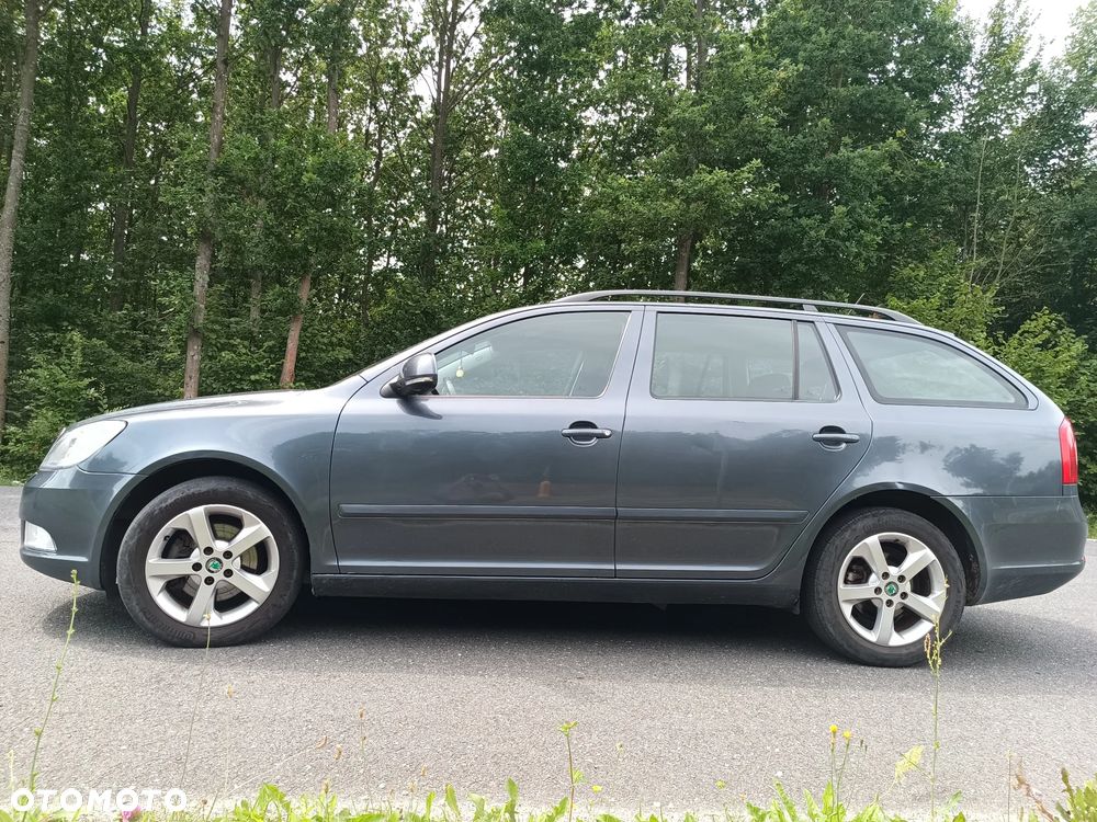 Skoda Octavia 2.0 TDI DPF Elegance - 8