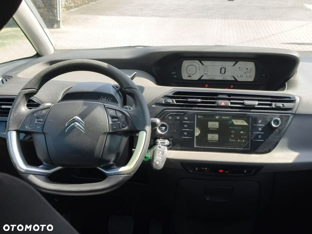 Citroën C4 Picasso - 12
