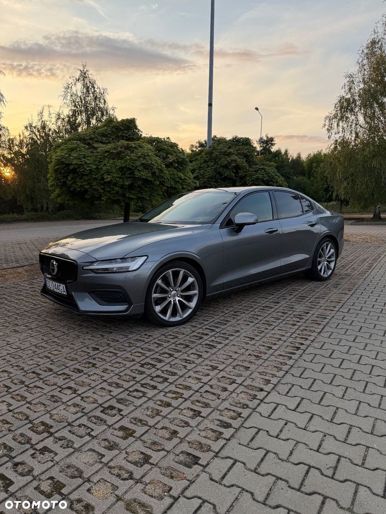 Volvo S60 T5 Momentum Pro - 4