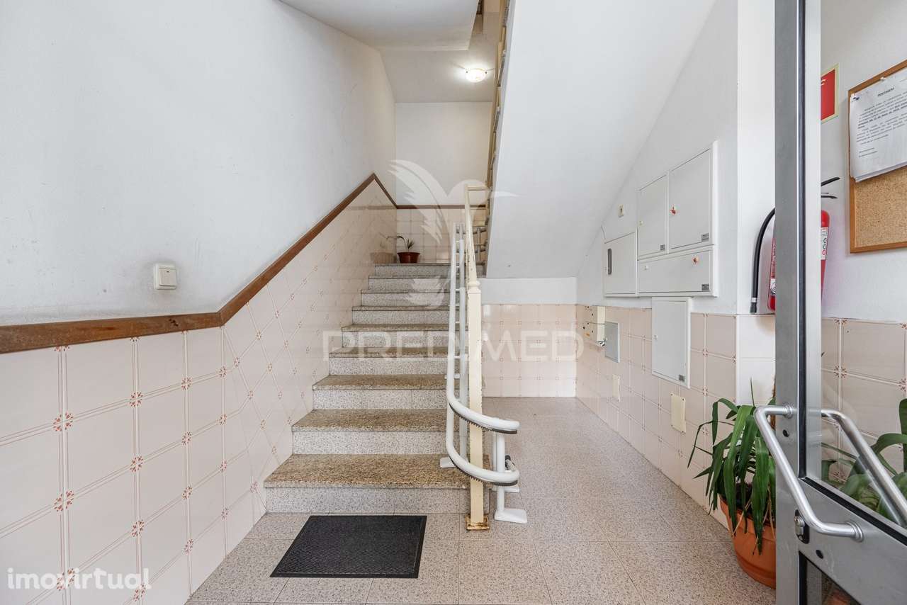 Apartamento T3 Remodelado no Centro da Vila de Ancede – Baião - Grande imagem: 2/24