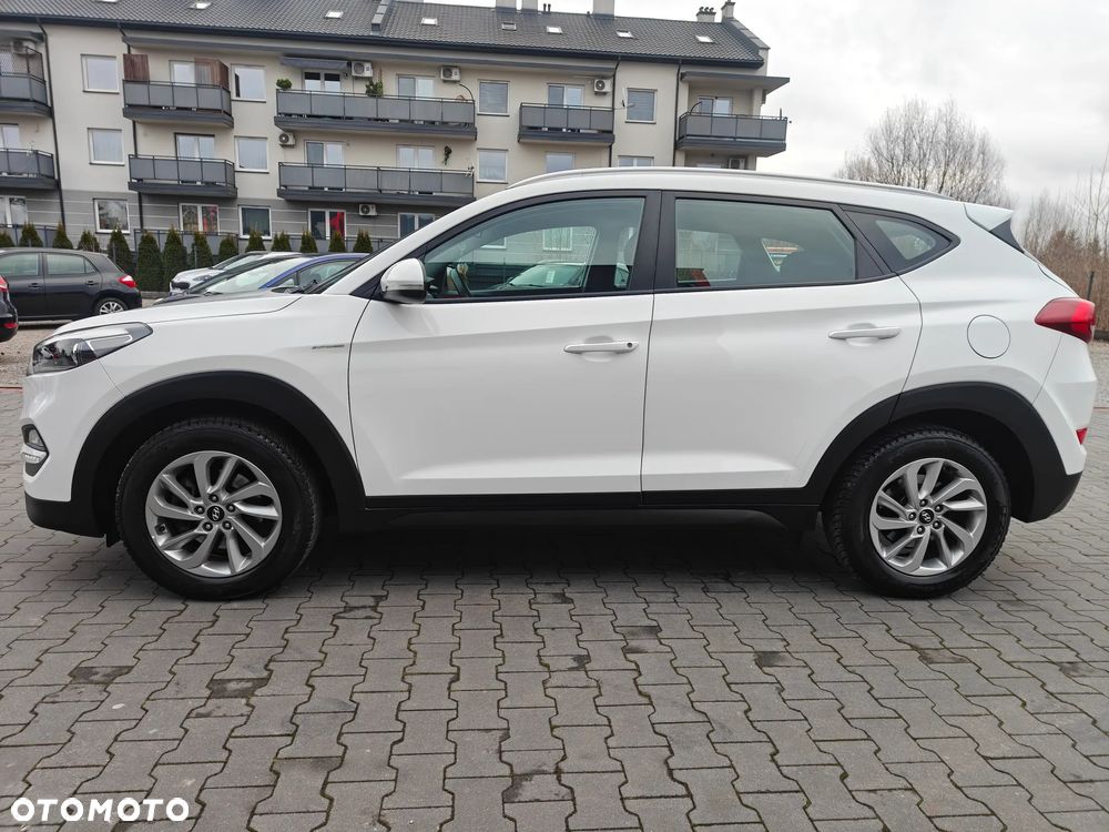 Hyundai Tucson blue 1.7 CRDi 2WD DCT Premium - 11
