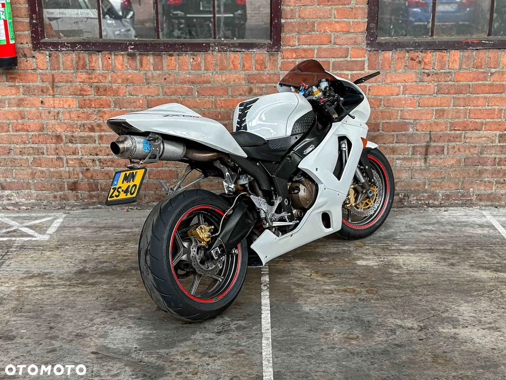 Kawasaki ZXR - 15