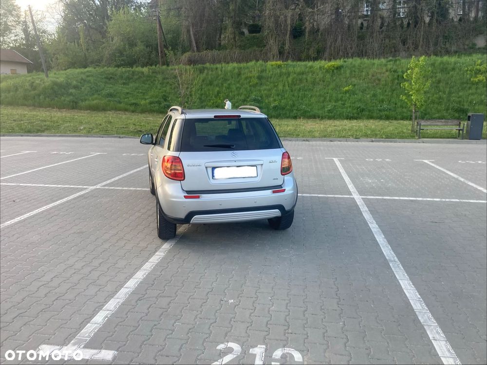 Suzuki SX4 1.6 VVT 4x4 Comfort - 8