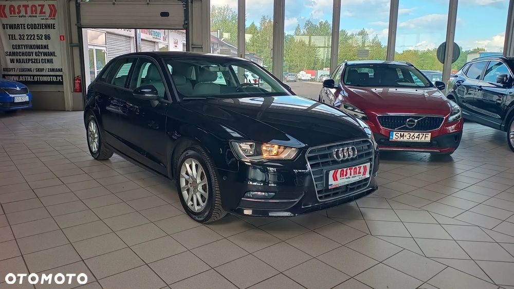 Audi A3 Sportback 1.4 TFSI Ambiente - 19
