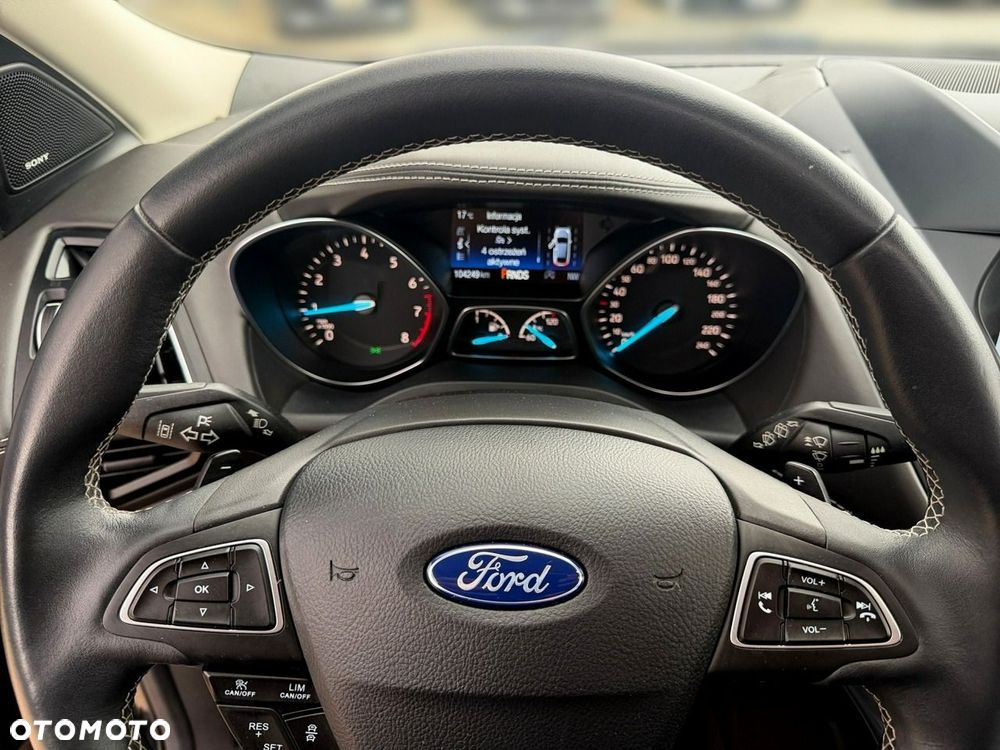 Ford Kuga - 19