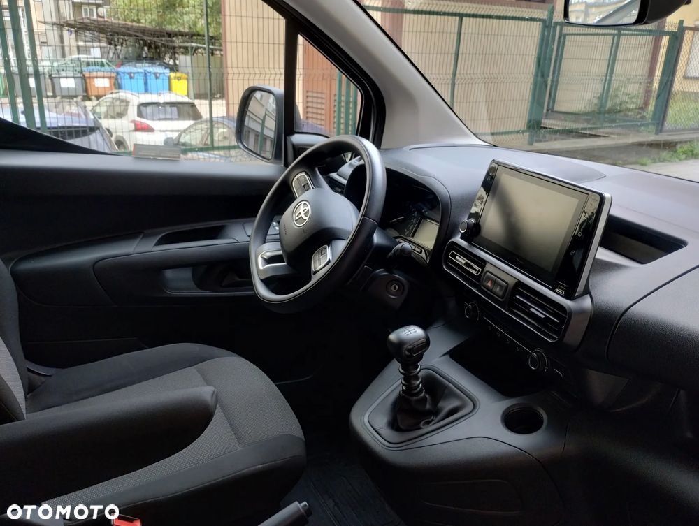 Toyota Proace City VAN - 10