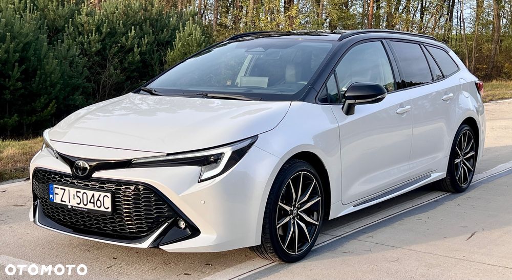 Toyota Corolla 2.0 Hybrid GR Sport Dynamic - 1
