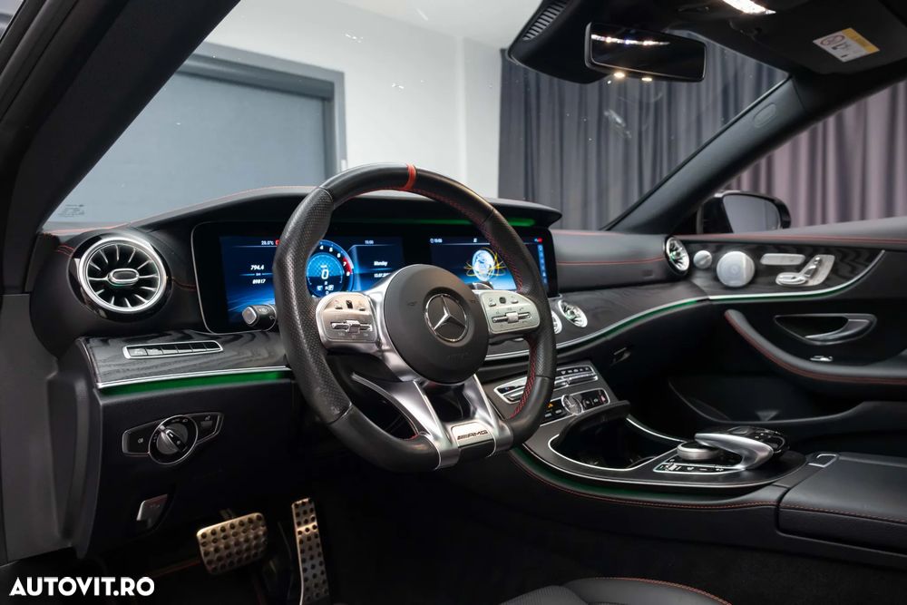 Mercedes-Benz E 53 AMG 4Matic Coupe AMG Speedshift 9G-TRONIC - 26