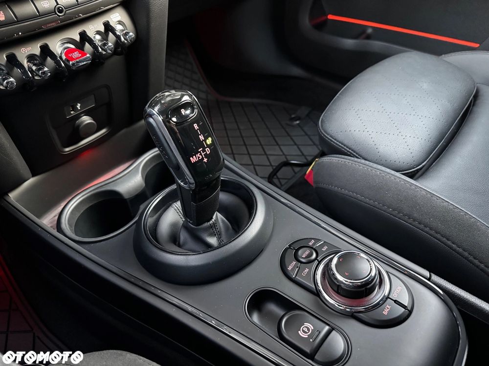 MINI Countryman - 18