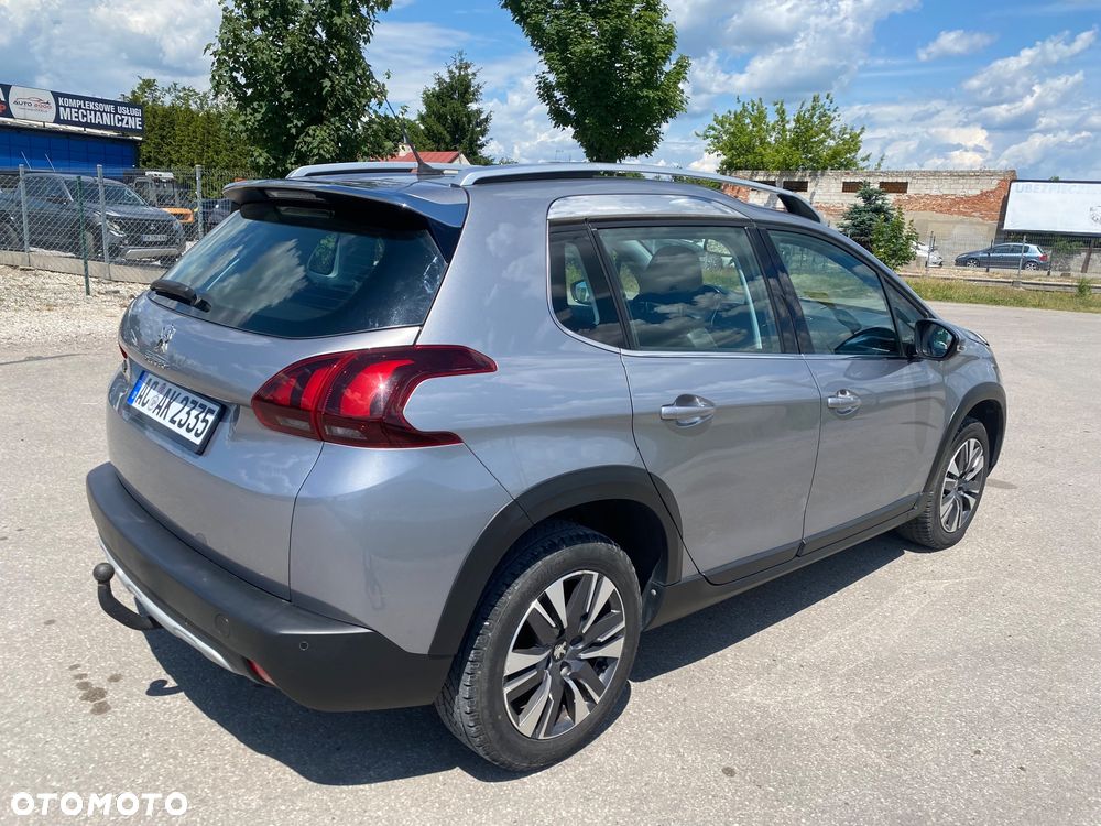Peugeot 2008 BlueHDi 100 STOP & START Allure - 10