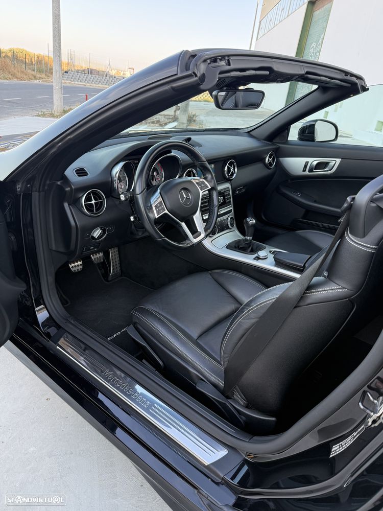 Mercedes-Benz SLK 200 - 22