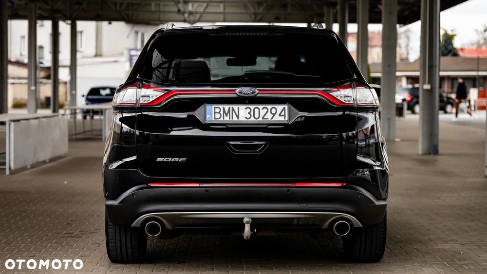 Ford Edge 2.0 TDCi 4WD Titanium - 16