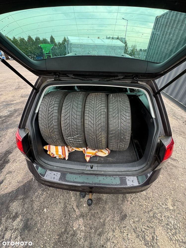 Volkswagen Golf 1.2 TSI BlueMotion Technology Lounge - 5