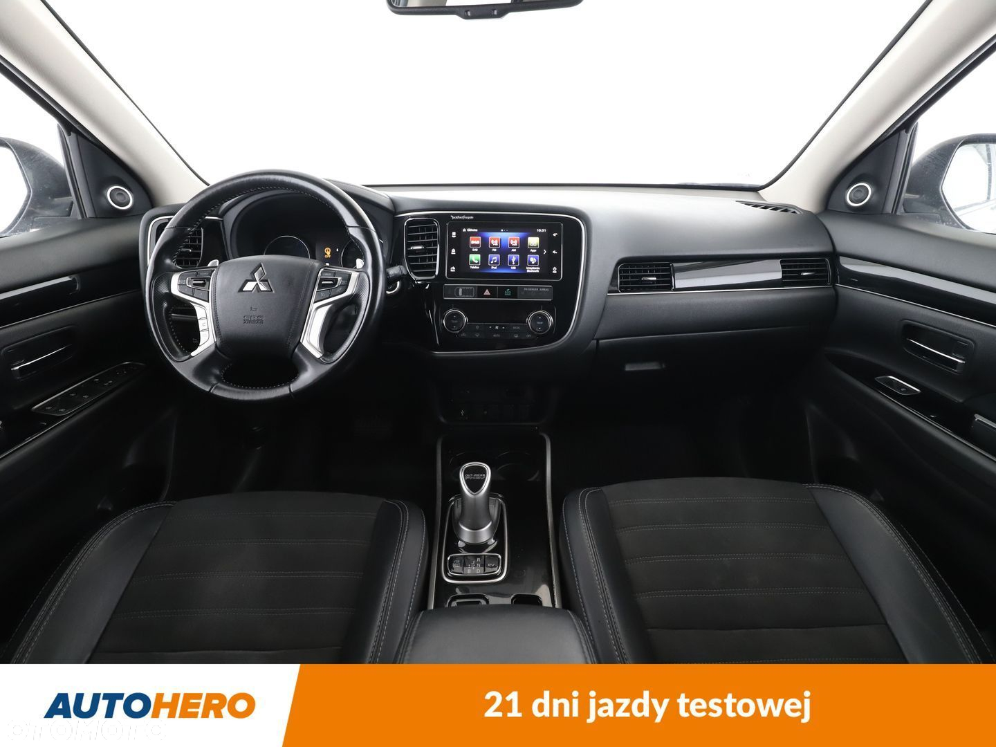 Mitsubishi Outlander - 12