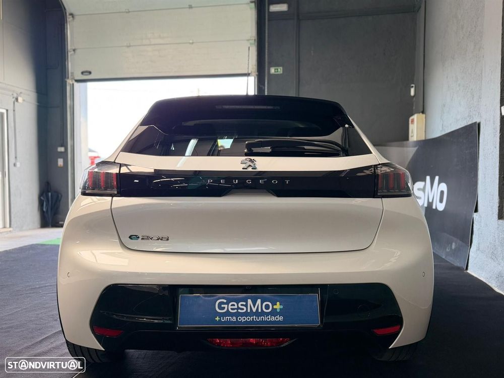Peugeot e-208 50 kWh Allure - 6