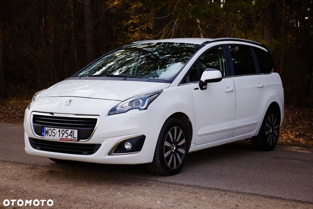 Peugeot 5008 HDI FAP 150 Allure - 12