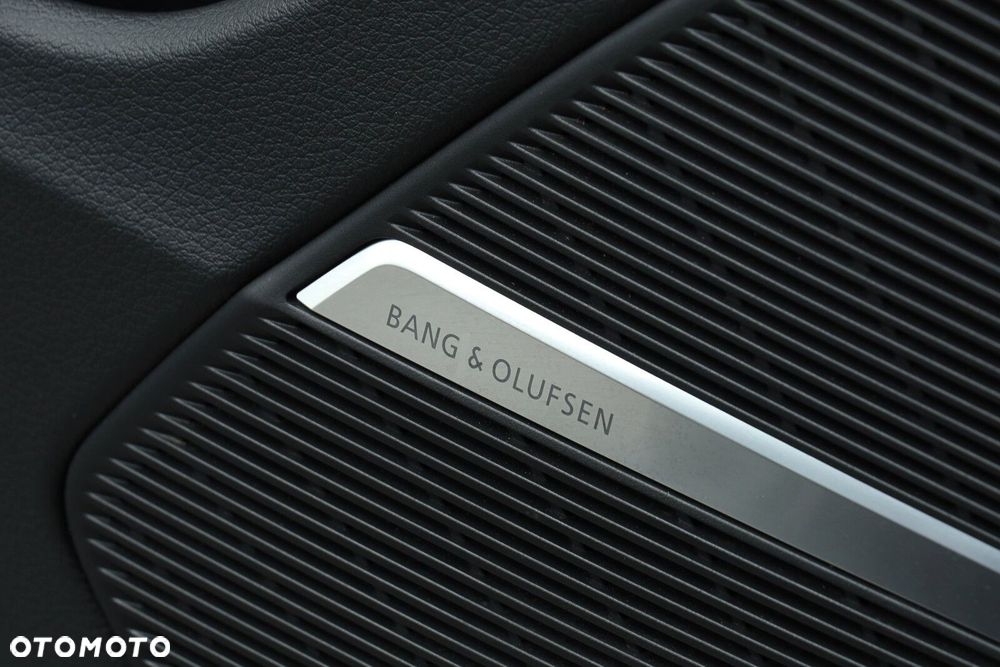 Audi Q8 - 24