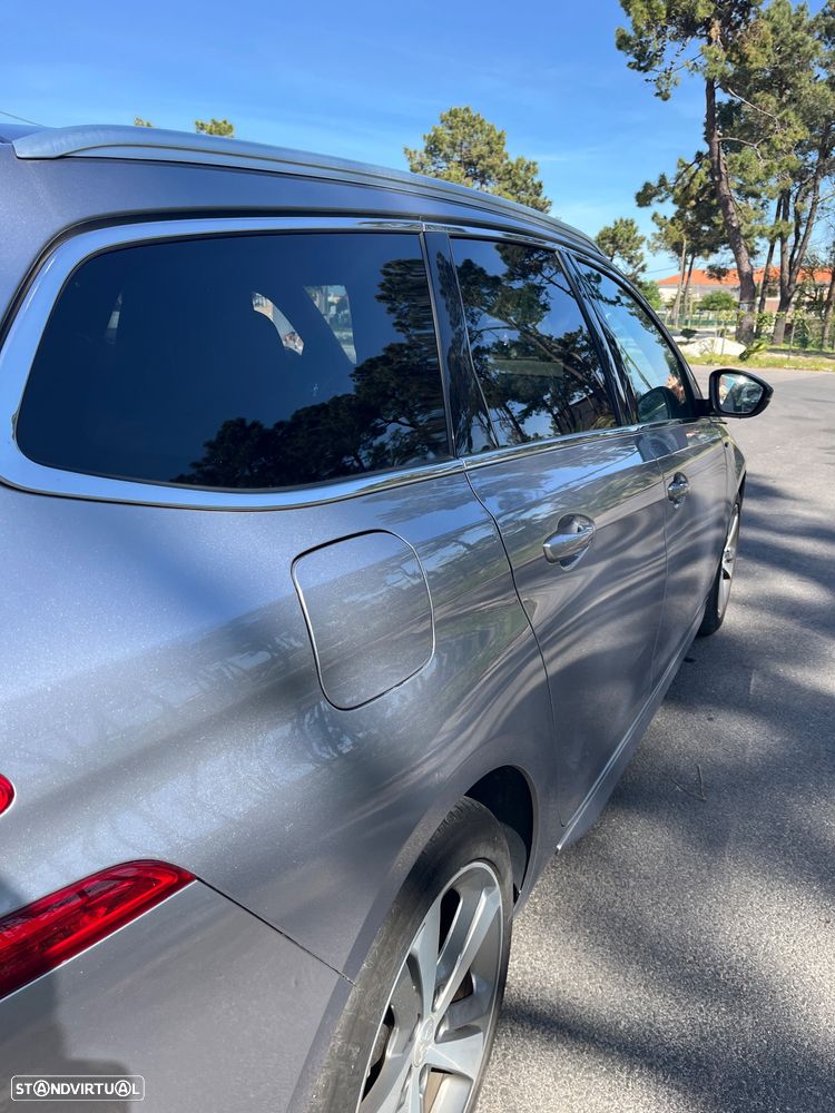 Peugeot 308 SW ver-puretech-130-eat6-stop-start-gt--line-edition - 5