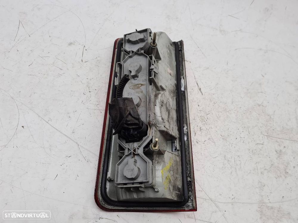 FAROLIM TRASEIRO DIREITO FORD TRANSIT CONNECT 2006 - 4