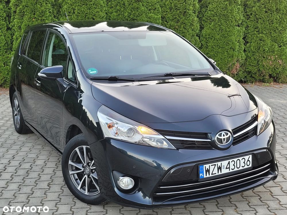Toyota Verso 2.0 D-4D Executive - 7