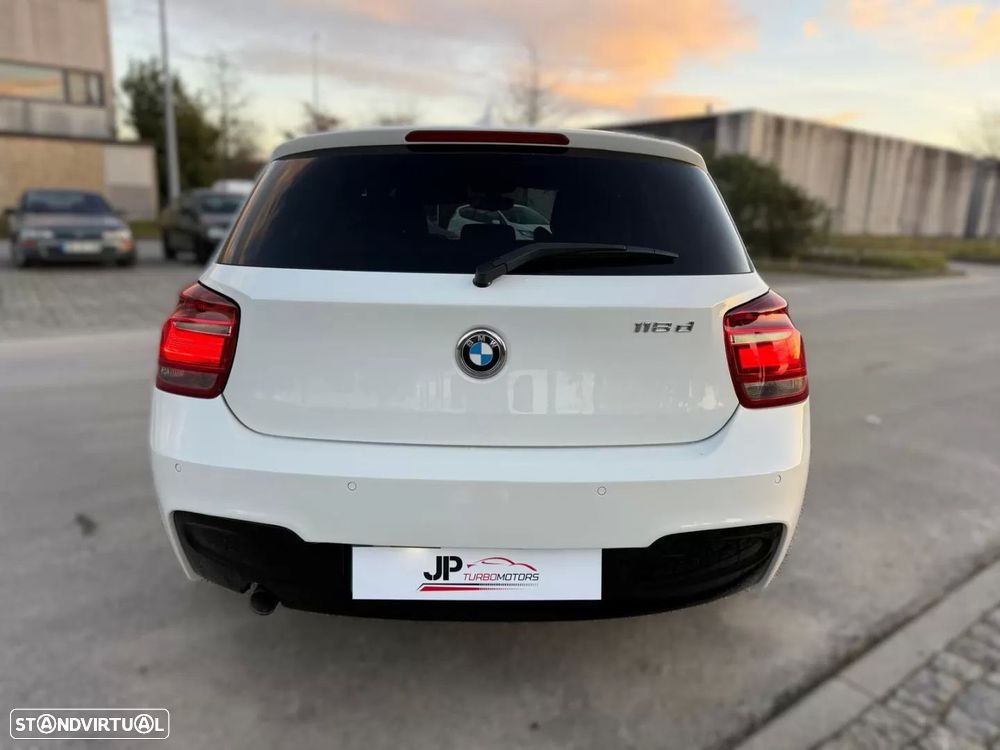 BMW 118 dA Pack M - 6