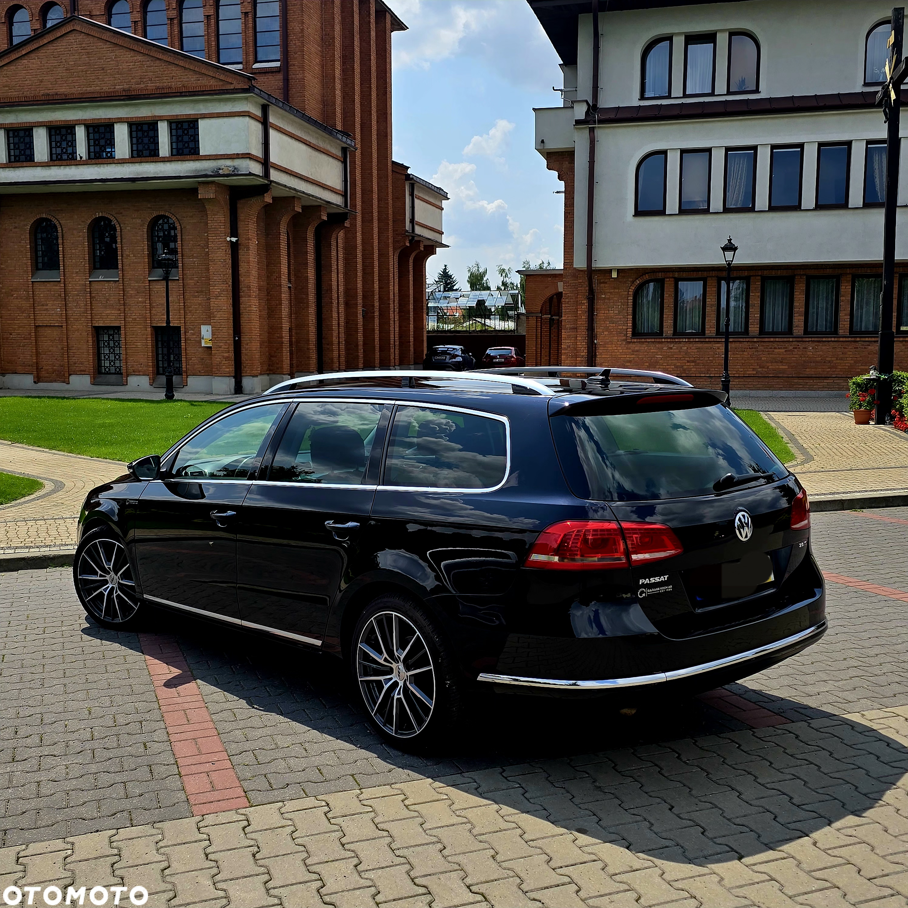 Volkswagen Passat Variant 2.0 TSI DSG Highline - 17