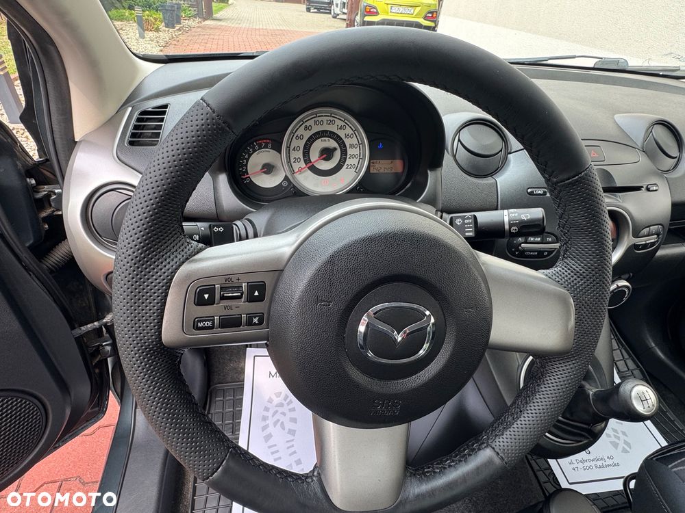 Mazda 2 1.3 Exclusive - 19