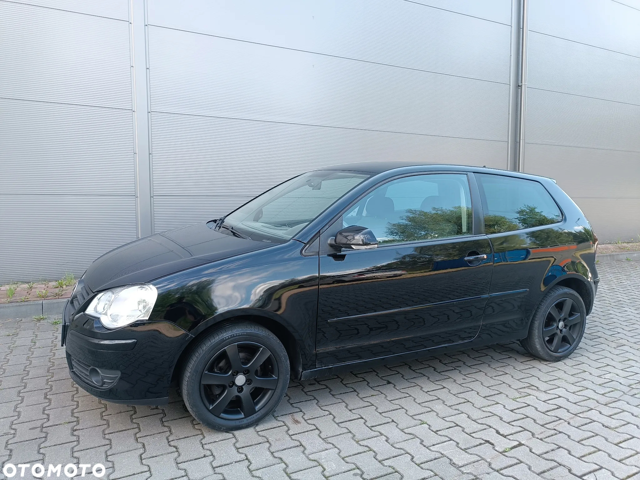 Volkswagen Polo 1.4 16V Comfortline - 18