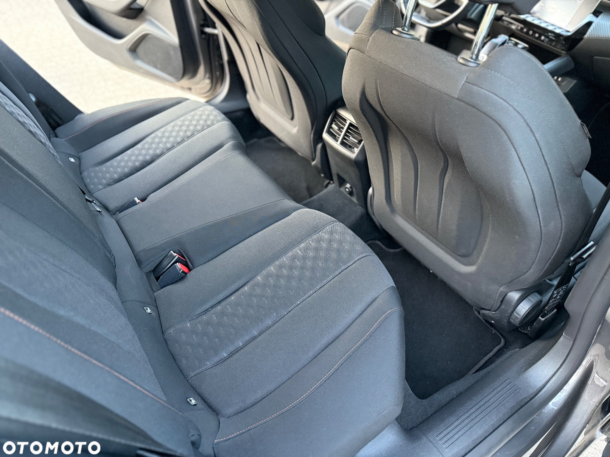 Peugeot 508 BlueHDi 130 EAT8 Active Pack - 33