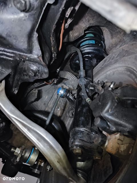 BMW Seria 8 - 33