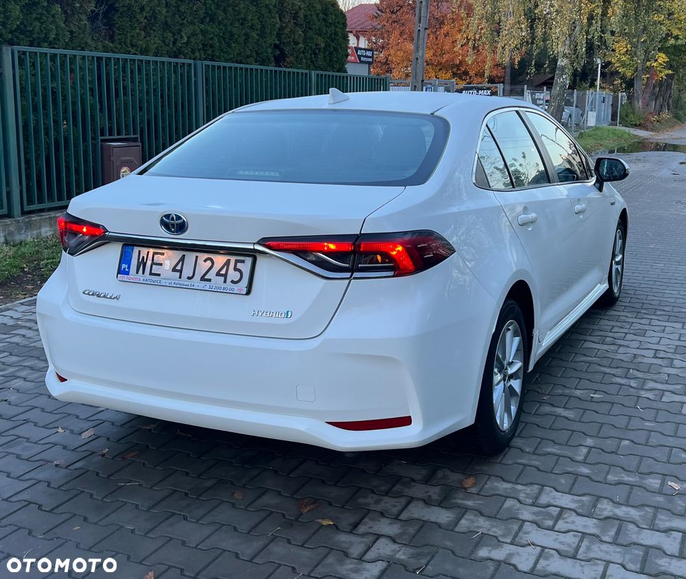 Toyota Corolla - 30