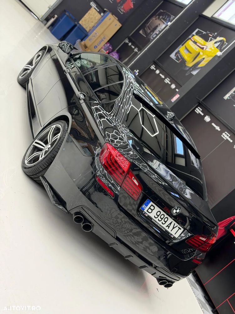 BMW Seria 5 530d xDrive - 5