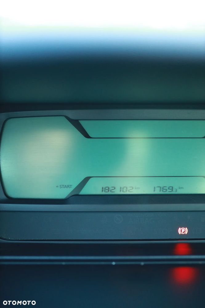 Citroën C4 Picasso e-HDi 90 ETG6 Attraction - 19