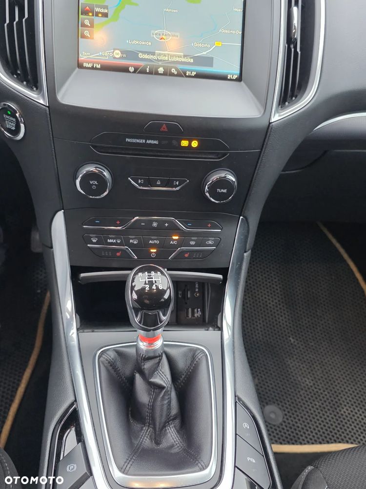Ford S-Max 1.5 EcoBoost Titanium - 11