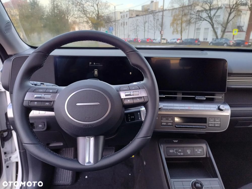 Hyundai Kona 1.6 GDI Hybrid Smart DCT - 13