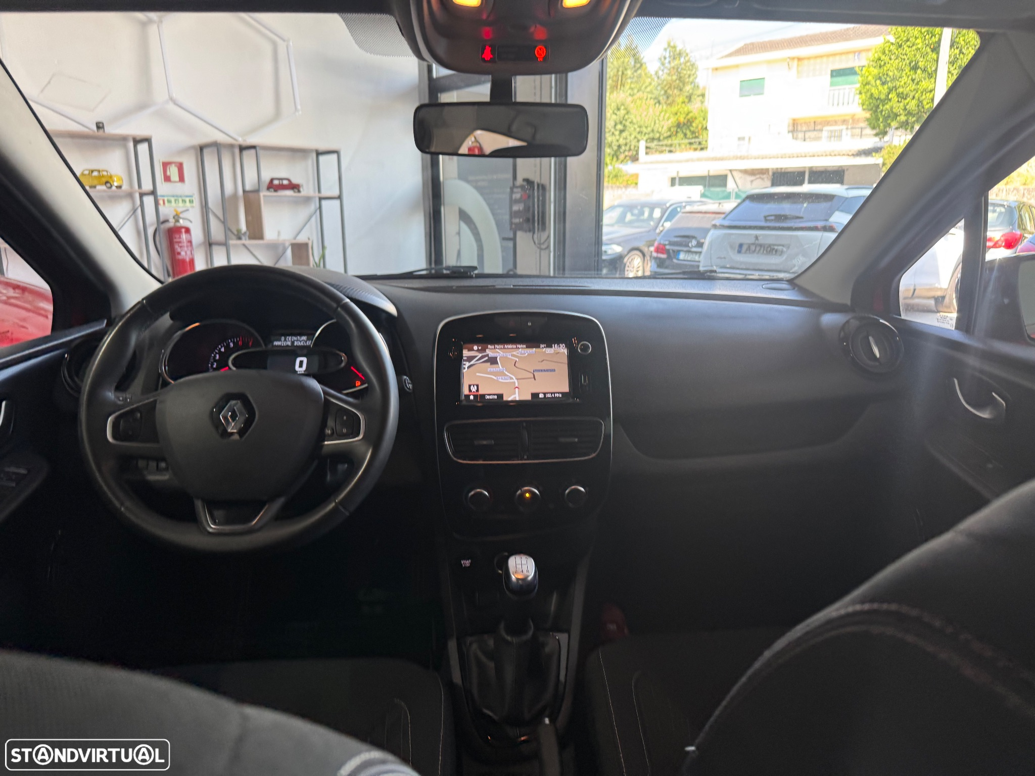 Renault Clio 1.0 TCe Limited - 9