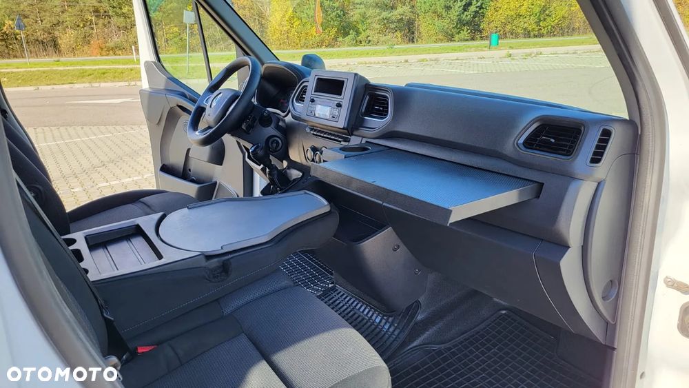Renault Master - 33