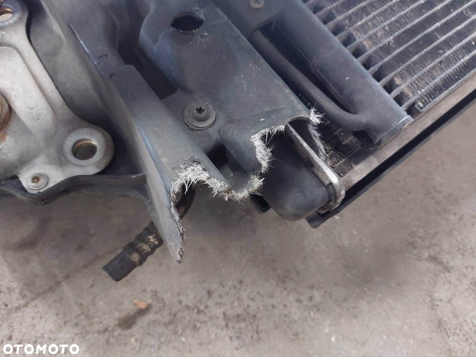 PAS PRZEDNI WZMOCNIENIE CZOŁOWE + CHŁODNICE + LAMPY AUDI A3 8L 1.8 T - 5