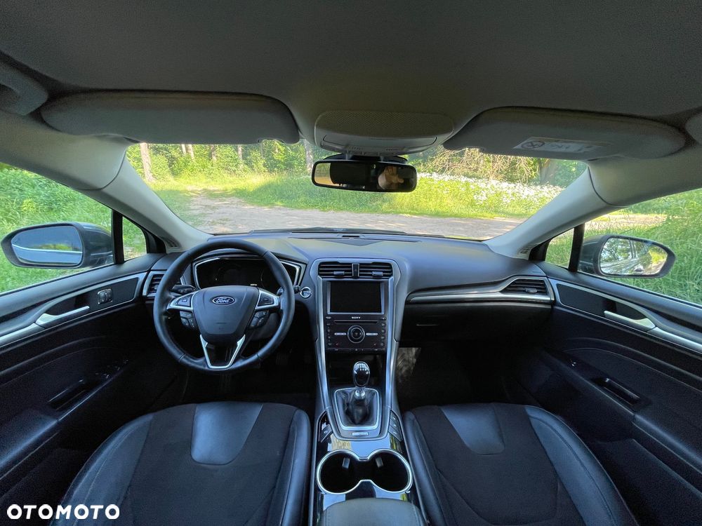 Ford Mondeo 2.0 TDCi Titanium - 17